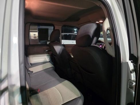 Used 2010 Dodge Ram 1500 Truck SLT w/ Luxury Group image 15