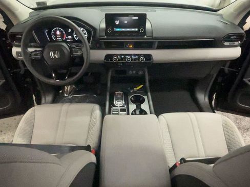 Used 2023 Honda Pilot LX image 27