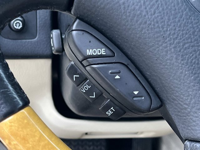Used 2003 Lexus SC 430 Convertible RWD image 26