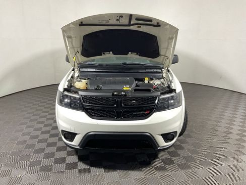 Used 2019 Dodge Journey SE w/ Premium Group AWD/4WD image 7