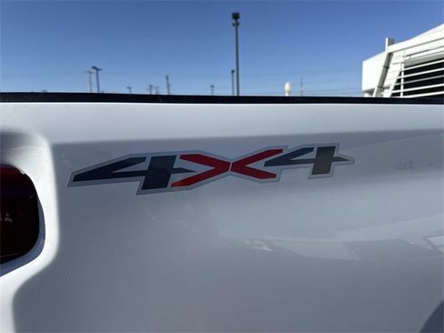 Used 2022 Chevrolet Silverado 2500 W/T w/ WT Fleet Convenience Package image 4