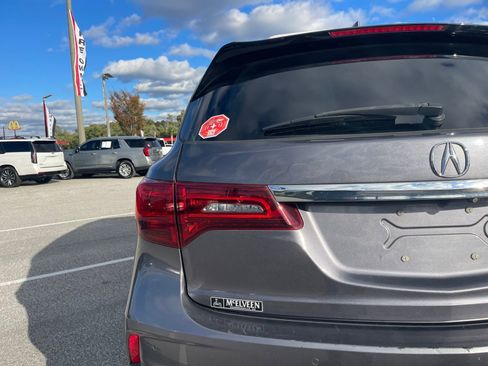 Used 2018 Acura MDX FWD w/ Advance Package image 11