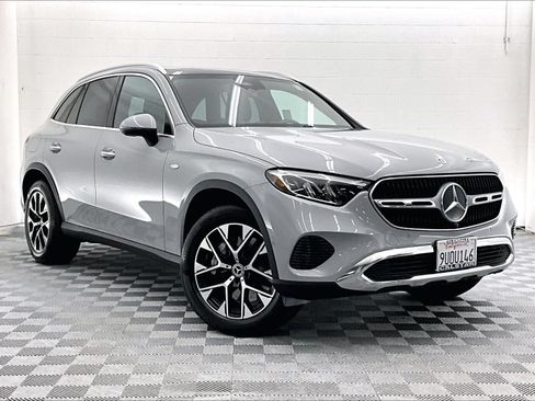 Certified 2025 Mercedes-Benz GLC 350e 4MATIC image 34
