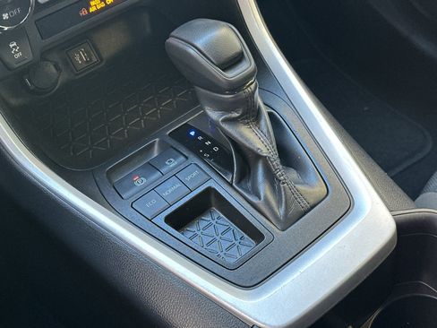 Used 2024 Toyota RAV4 XLE image 24