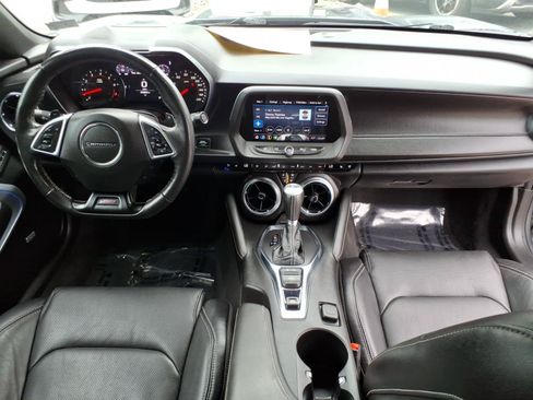 Used 2022 Chevrolet Camaro SS RWD image 27
