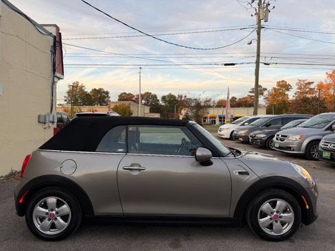 Used 2017 MINI Cooper Convertible image 20