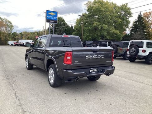 New 2026 RAM 1500 Big Horn AWD/4WD image 5