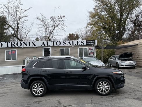 Used 2014 Jeep Cherokee Limited w/ Luxury Group image 6