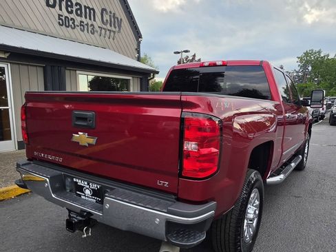 Used 2019 Chevrolet Silverado 2500 LTZ w/ Duramax Plus Package AWD/4WD image 8