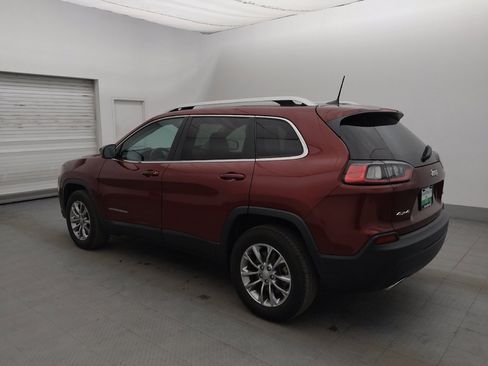 Used 2021 Jeep Cherokee Latitude Lux w/ Sun & Sound Group AWD/4WD image 3
