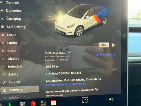 Used 2023 Tesla Model Y Long Range AWD/4WD image 13
