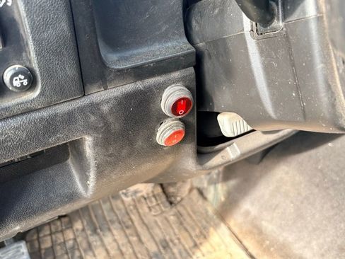 Used 2008 Chevrolet Colorado LT w/ Power Convenience Package image 12