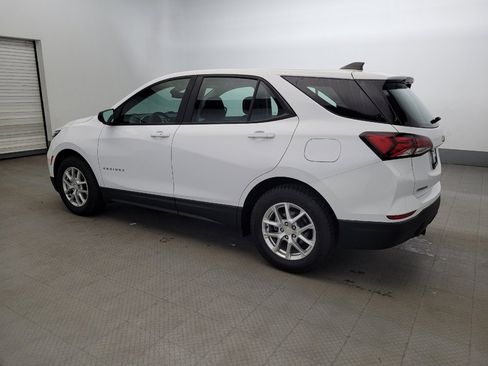 Used 2023 Chevrolet Equinox LS w/ LPO, Floor Liner Package FWD image 3