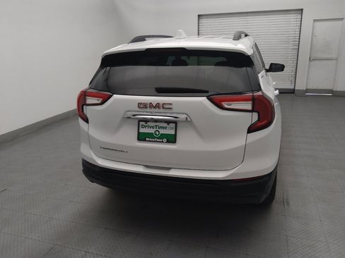 Used 2022 GMC Terrain SLE w/ Driver Convenience Package FWD image 7