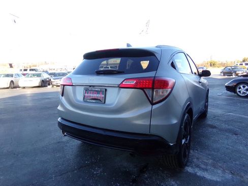 Used 2022 Honda HR-V Sport image 44