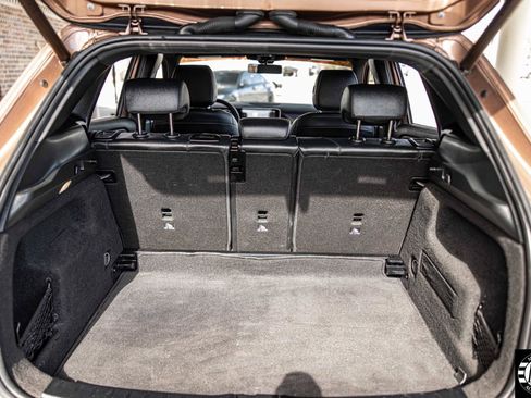 Used 2021 Mercedes-Benz GLA 250 w/ Premium Package image 15