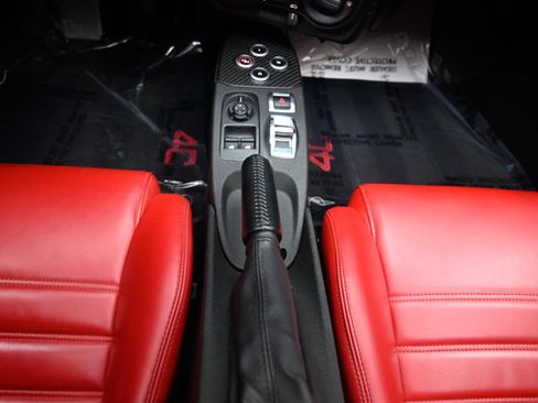 Used 2016 Alfa Romeo 4C Spider RWD image 94