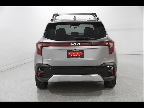 Used 2024 Kia Seltos S AWD/4WD image 22