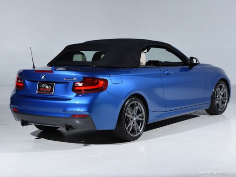 Used 2016 BMW M235i xDrive Convertible AWD/4WD image 9