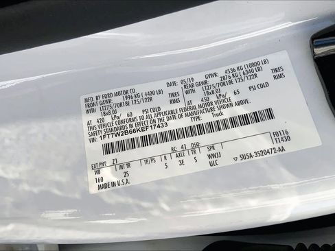 Used 2019 Ford F250 XLT w/ XLT Premium Package image 35