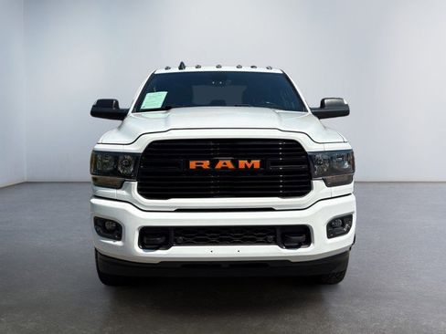 Used 2021 RAM 3500 Big Horn w/ Night Edition AWD/4WD image 3