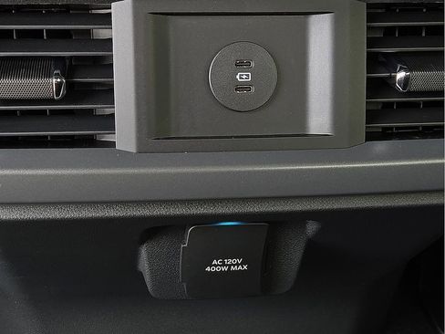 New 2026 Ford F150 XLT w/ Equipment Group 302A MID image 9