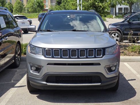 Used 2020 Jeep Compass Limited w/ Safety & Security Group AWD/4WD image 3