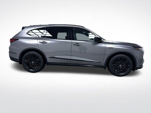 Used 2023 Acura MDX A-Spec image 10