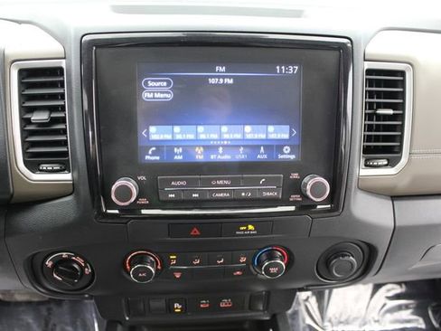 Used 2022 Nissan Frontier SV w/ Technology Package AWD/4WD image 21