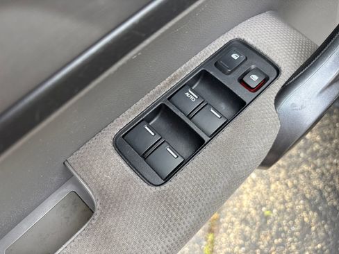 Used 2009 Honda CR-V EX image 11