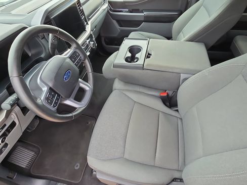 Used 2025 Ford F150 XLT w/ Equipment Group 301A Standard AWD/4WD image 16