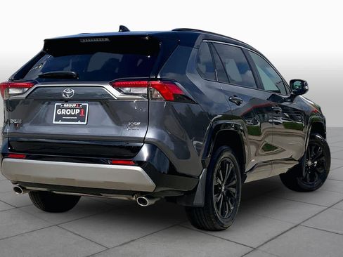 Used 2025 Toyota RAV4 XSE AWD/4WD image 13