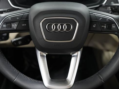 Used 2023 Audi Q5 2.0T Prestige w/ Prestige Package AWD/4WD image 15
