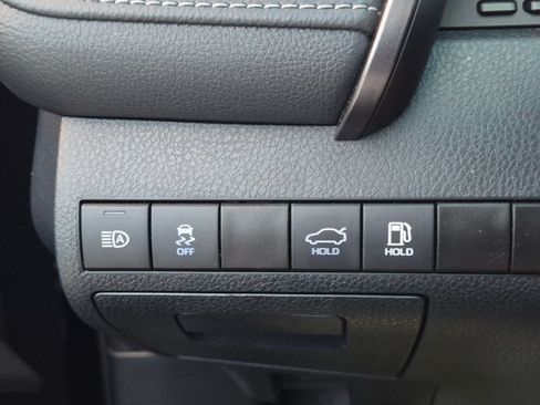 Used 2024 Toyota Camry SE FWD image 15