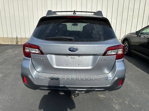 Used 2018 Subaru Outback 2.5i Premium AWD/4WD image 4
