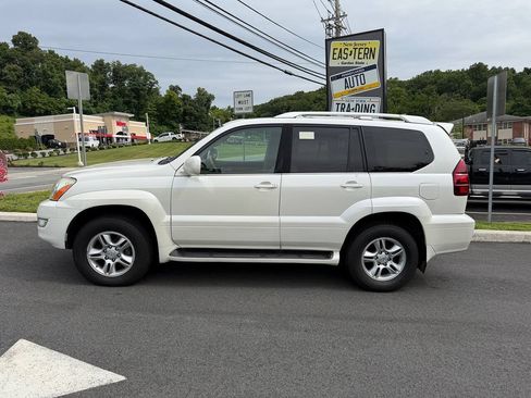 Used 2004 Lexus GX 470 AWD/4WD image 2