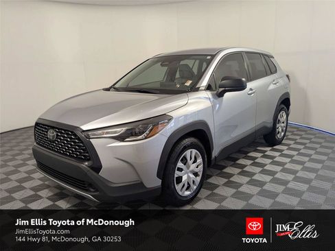 Certified 2023 Toyota Corolla Cross L FWD image 1