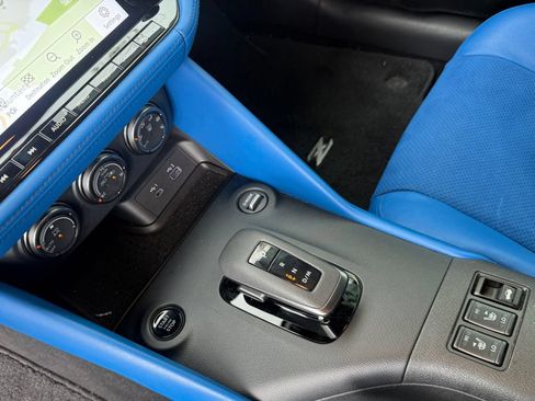 Used 2024 Nissan Z Performance w/ Floor Mat Package RWD image 19