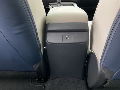 New 2026 Nissan Sentra SL w/ Floor Mat Package FWD image 18