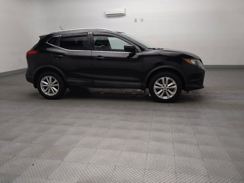 Used 2017 Nissan Rogue Sport SV FWD image 11