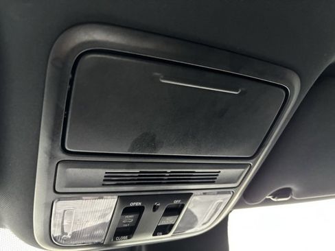 Certified 2022 Honda Pilot TrailSport image 20