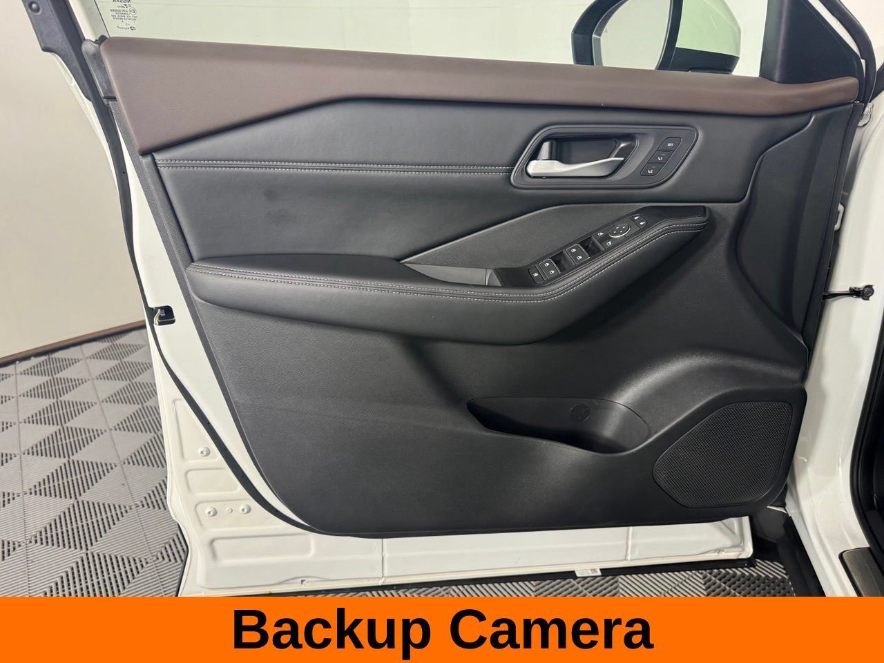 Used 2023 Nissan Rogue SL w/ SL Premium Package AWD/4WD image 11