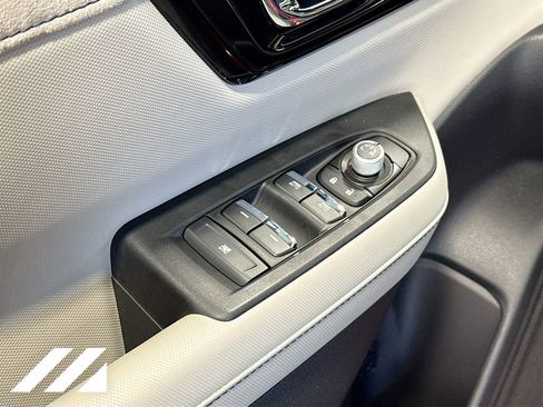 Used 2026 Subaru Forester Limited image 19