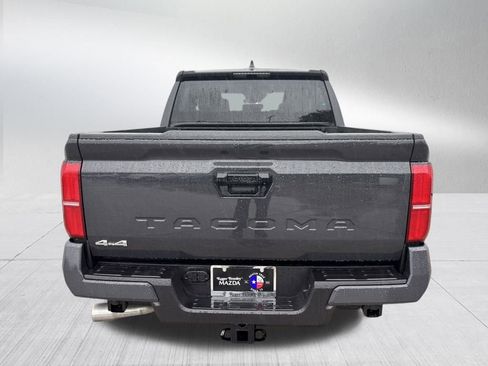 Used 2025 Toyota Tacoma SR5 image 8