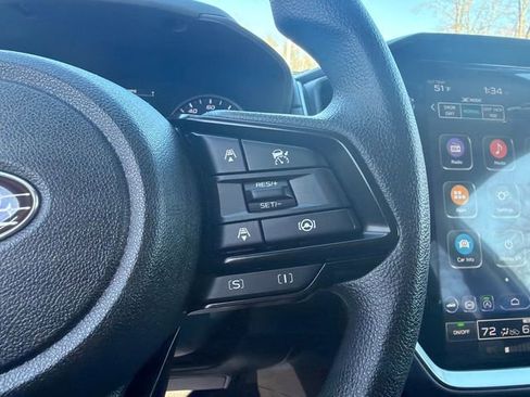 Certified 2025 Subaru Crosstrek 2.0i Premium image 31