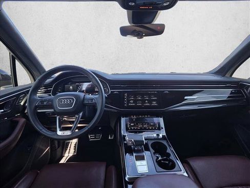 Used 2023 Audi SQ7 Prestige w/ Prestige Package image 19
