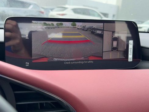 New 2026 MAZDA MAZDA3 Hatchback w/Premium Plus Pkg image 14