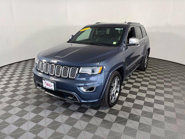 Used 2020 Jeep Grand Cherokee Overland AWD/4WD image 3