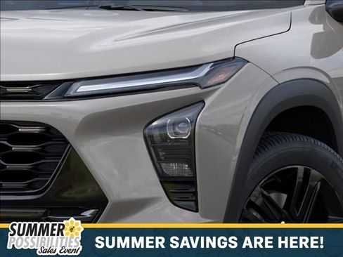 New 2026 Chevrolet Trax ACTIV w/ Sunroof Package FWD image 10