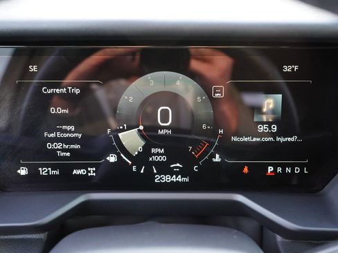 Certified 2025 GMC Acadia Elevation image 35